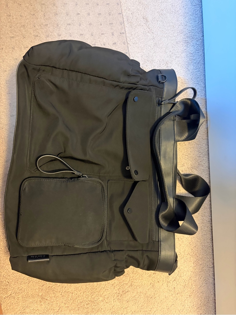 BEIS Black Sport Carry-all with Front Utility Pockets